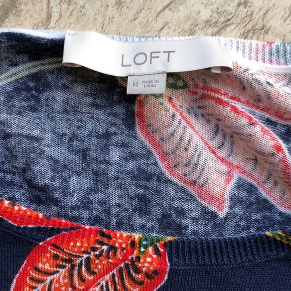 LOFT Front Tie Floral Sweater NWOT - Picture 3 of 5